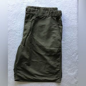 NWOT Patagonia M XXL Guidewater Hiking Short in Olive - 10" inseam
